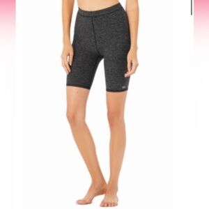 Alo Yoga 7" High-Waist Alosoft Flow Biker Short - Dark Heather Grey Extra Small